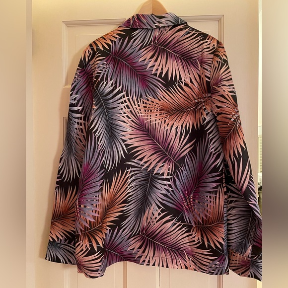 Royalty by Maluma x Macys Button Down Shirt - Picture 2 of 4